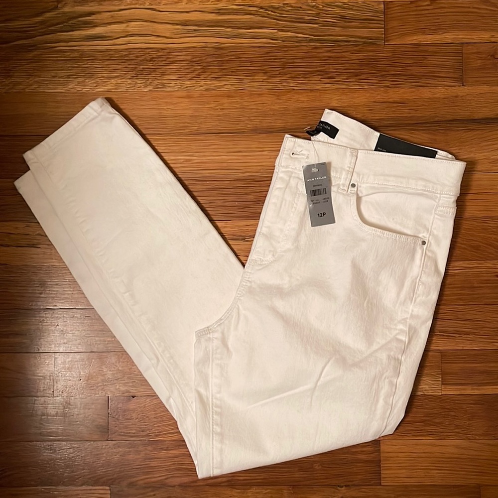 Ann Taylor Petite Size 12 Skinny White Jeans